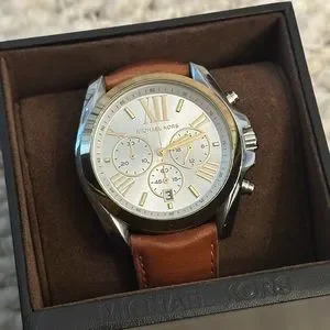 Michael Kors | Accessories | Michael Kors Bradshaw Brown  display picture 1